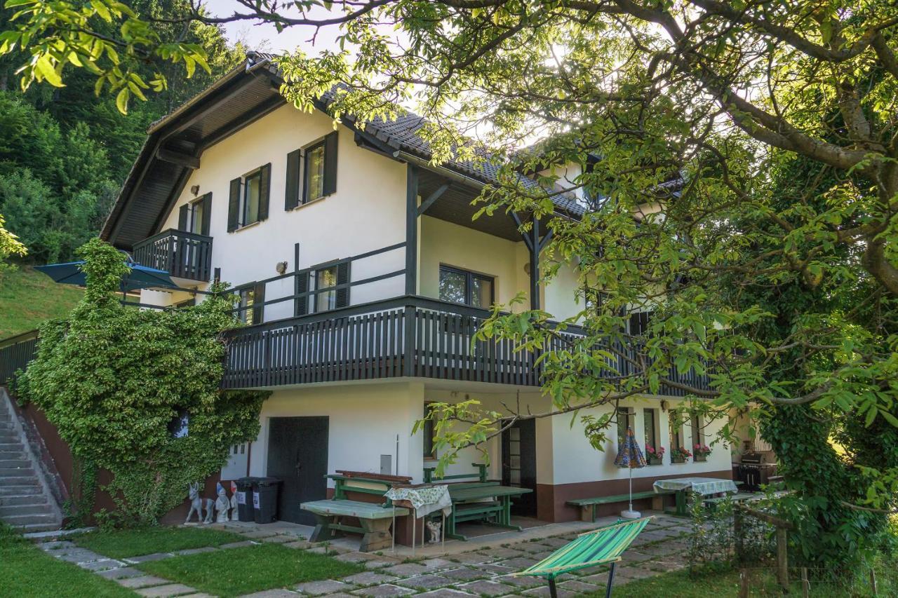 Apartments Zakrasnik Škofja Loka Kültér fotó