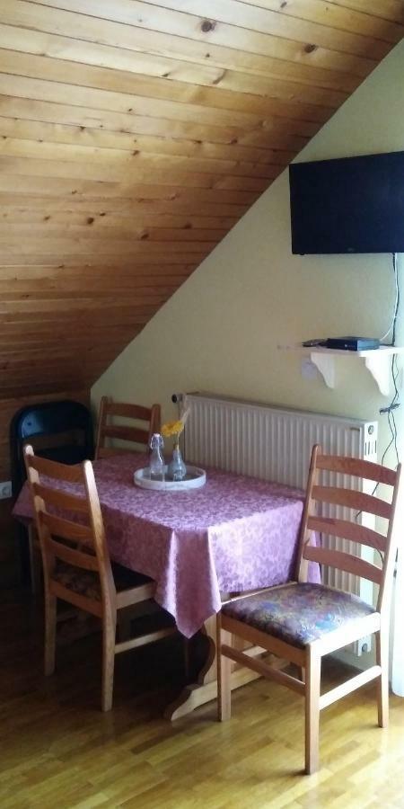 Apartments Zakrasnik Škofja Loka Kültér fotó